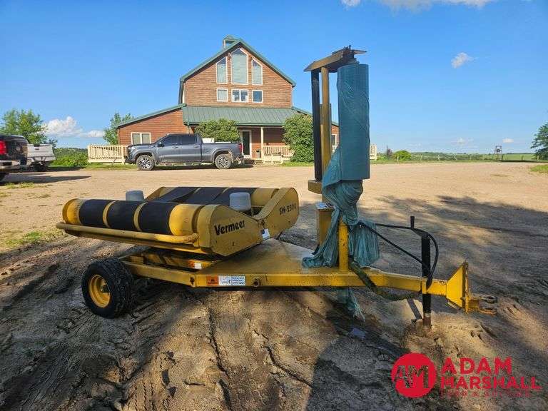 Vermeer  SW-2500  Bale Wrapper