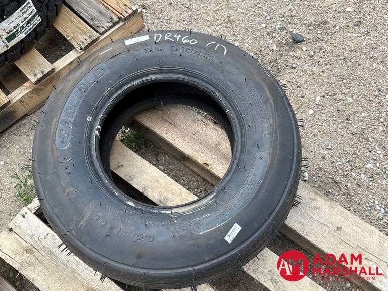 (1) Carlisle, farm specialist tire - 9.5L-14SL