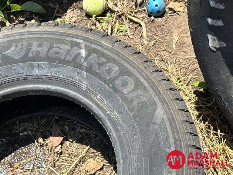 (1) NEW Hankook, Dynapro HT Tire - LT245/75R16