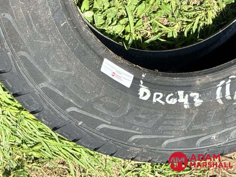 (1) NEW Mastercraft, Courser HSX Tire - 275/65R18