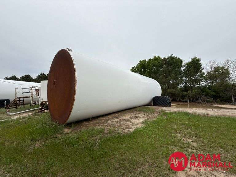 Steel Liquid Tank - 30,000 Gallon