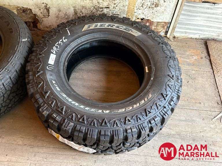(1) NEW Fierce, Attitude LRD Tire - LT285/70R17