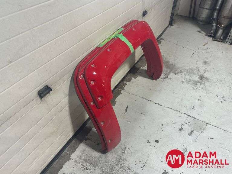 GM  Fender Flares  - Red