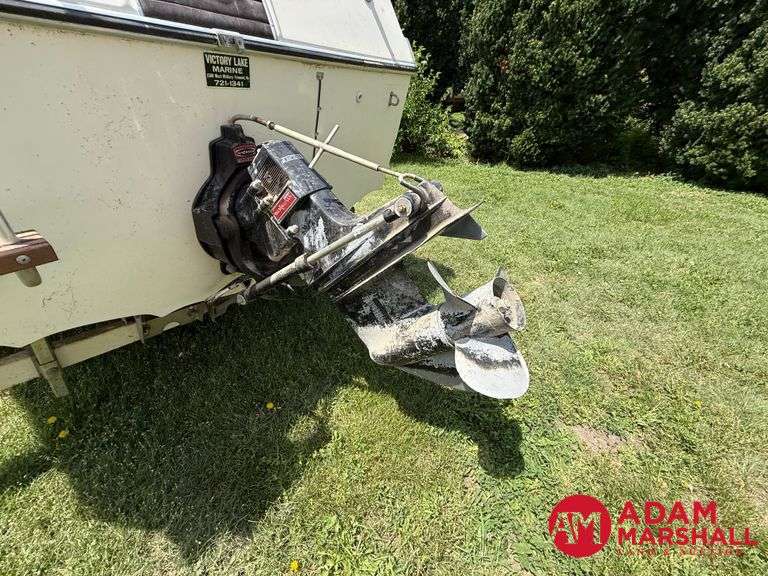1976  Mark Twain Marin  V-Hull Boat w/Trailer - 16FT