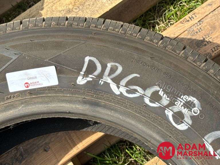 (1) NEW Hankook, Kinerg Tire - 225/65R17