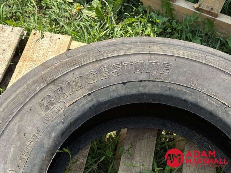 (1) NEW Bridgestone Tires -  265/70R19.5