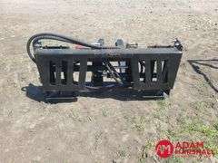 Unused 2024 AGROTK 48IN Pallet Forks w/ Hydraulic Adjustment
