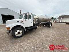 1999  International  4900  Liquid Tender Truck