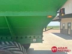 2014  Brent  1396  Grain Cart
