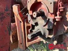 1964  Farmall  706  Tractor w/ Loader & Blade - Diesel