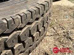 (1) NEW Trave 1 Star Tire - TD660, 11R22.5
