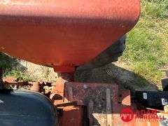 1964  Farmall  706  Tractor w/ Loader & Blade - Diesel