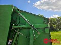 John Deere  535  Baler