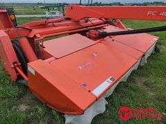 2010  Kuhn  FC 4000  RG Windrower - 13FT