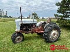 1956  Ford  960  Tractor - Gasoline