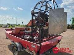 1970  Combee  Airboat w/ Trailer - 15 FT