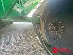 2014  Brent  1396  Grain Cart
