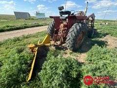 1964  Farmall  706  Tractor w/ Loader & Blade - Diesel