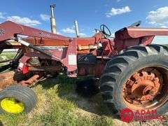 1964  Farmall  706  Tractor w/ Loader & Blade - Diesel