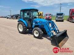 LS  XR4046  MFWD Utility Tractor w/Loader