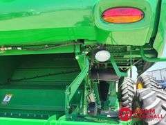 2016  John Deere   S660  Combine - 4WD