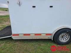 2013  Shadow   4 Horse Trailer w/ Living Quarters   - 42FT