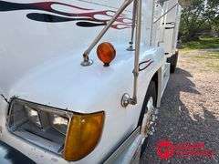 1996  Freightliner  FLD 120  Semi Truck