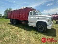1973  Chevrolet  C65  Grain Truck - Gasoline