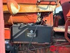 1964  Farmall  706  Tractor w/ Loader & Blade - Diesel