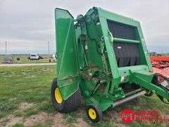 2015  John Deere  569  Mega Wide Plus Round Baler