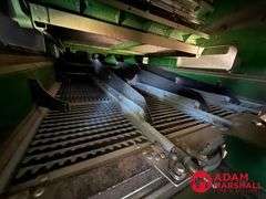 2017 John Deere S680 Combine