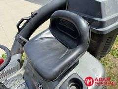 Craftsman  LT2000  Riding Lawn Mower - 42IN