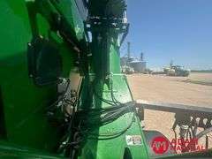 2014  Brent  1396  Grain Cart