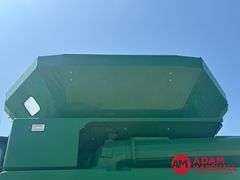 2016  John Deere  S680  Combine