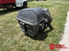 Craftsman  LT2000  Riding Lawn Mower - 42IN