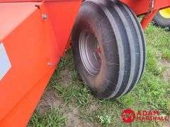2010  Kuhn  FC 4000  RG Windrower - 13FT