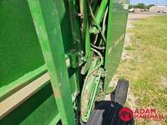 John Deere  535  Baler