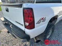 2002  GMC  Sierra K2500 HD  Pickup - Diesel