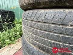 (4) USED Nexen, Neriz Tires - 235/60R18