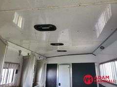 2013  Shadow   4 Horse Trailer w/ Living Quarters   - 42FT
