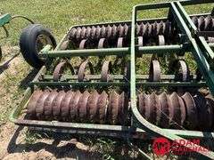 John Deere  Roller Packer