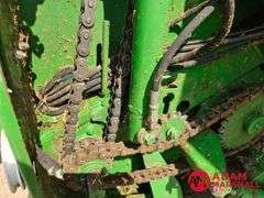 2013  John Deere  569  Round Baler