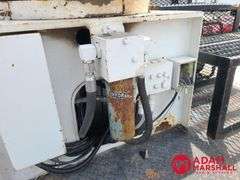 2006  International  4400  Boom Bucket Truck