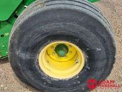2013  John Deere  569  Round Baler