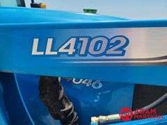 LS  XR4046  MFWD Utility Tractor w/Loader