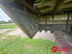1994  GMC  3500  Sierra HD Ladder Truck - 52FT