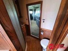 2013  Shadow   4 Horse Trailer w/ Living Quarters   - 42FT