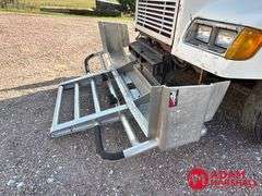 1996  Freightliner  FLD 120  Semi Truck