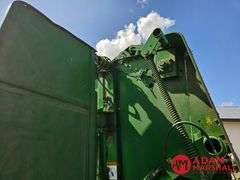 John Deere  535  Baler