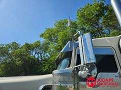 2022  Kenworth  W900  Semi Truck